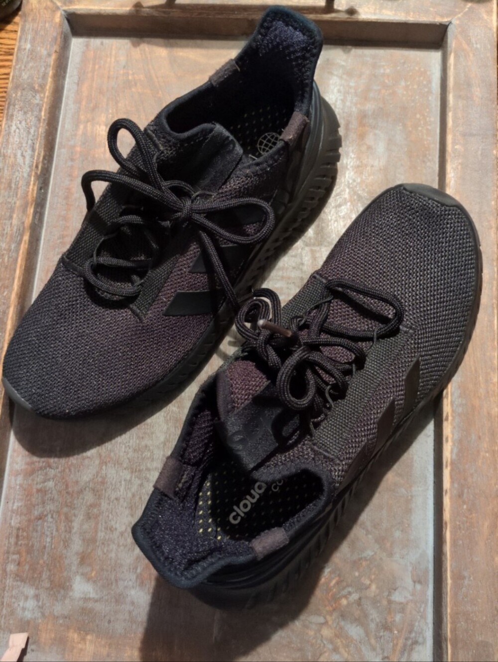 Adidas cloud foam comfort lace up sneakers